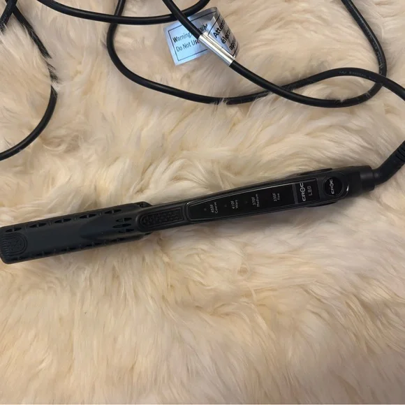 Croc LED  Black Titanium Flat Iron 1 Inch - Picture 3 of 3